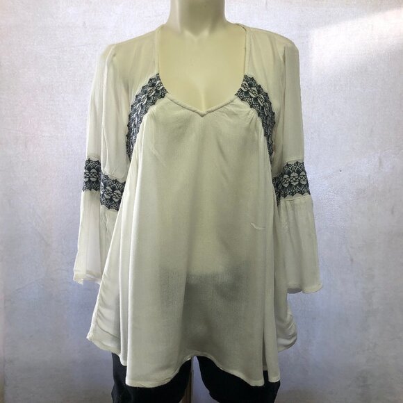 O'neill Rocco White Boho Peasant Embroidered 3/4 Sleeve Top Size Small - Picture 2 of 11